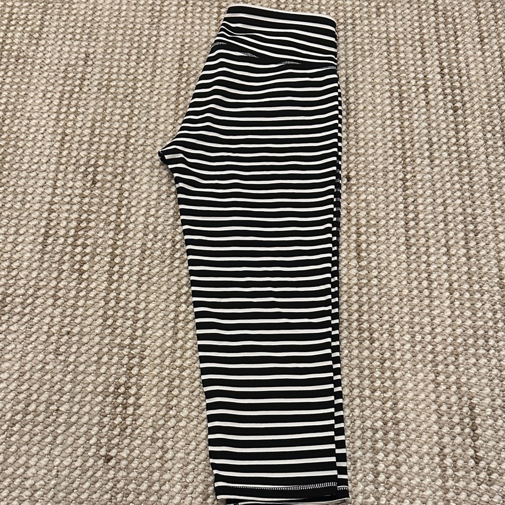 Athleta Black and White Striped Leggings M